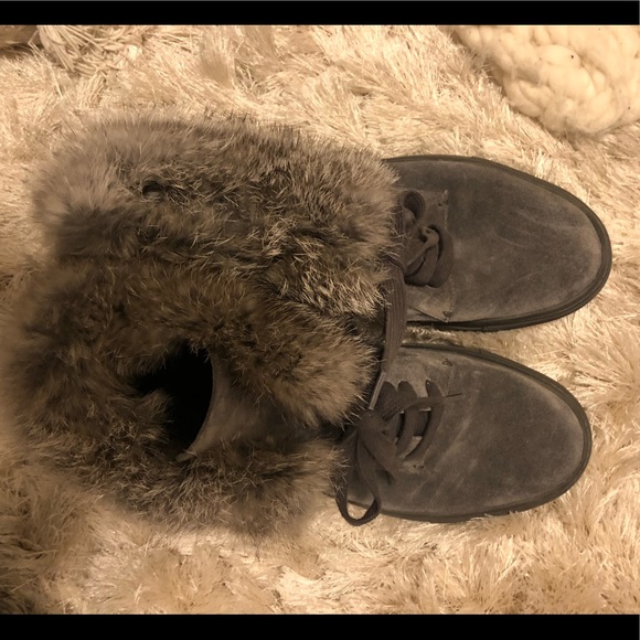 VINCE Womens NYACK Gray Suede, fur trim sneaker, 8 - Picture 4 of 6